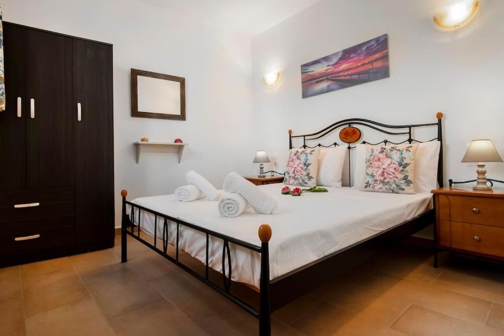 Sunset View Apt In South Crete Achlia Bagian luar foto