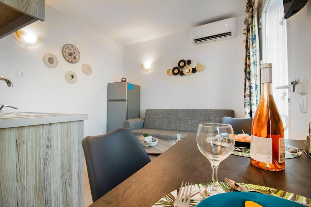 Sunset View Apt In South Crete Achlia Bagian luar foto