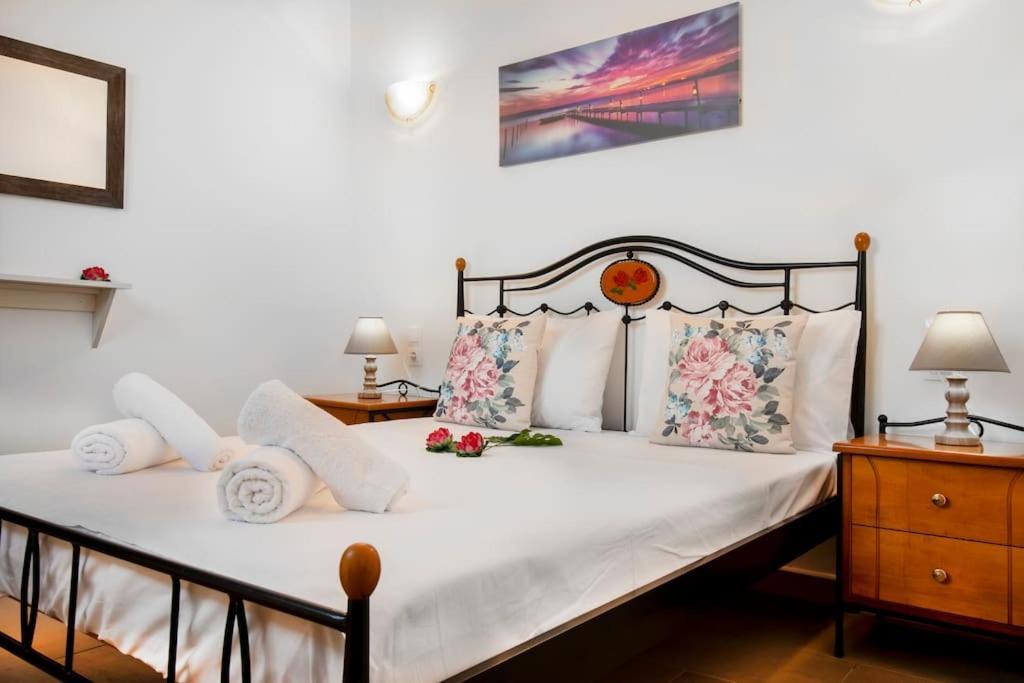 Sunset View Apt In South Crete Achlia Bagian luar foto
