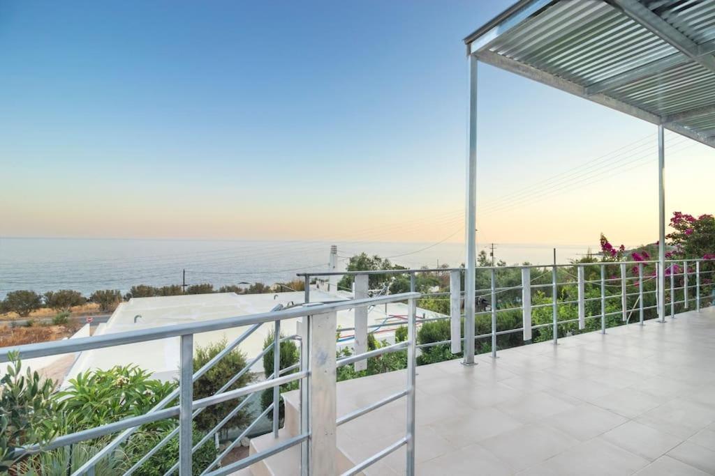 Sunset View Apt In South Crete Achlia Bagian luar foto